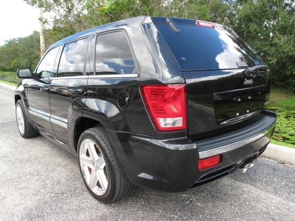 2009 JEEP GRAND CHEROKEE SRT8 *ONE OWNER ONLY 4,900 MILES - cars &... for sale in Sarasota, FL – photo 21