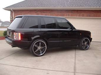 Land Rover Range Rover 4WD 8cyl/1200$ - cars & trucks - by owner -... for sale in Houston, TX