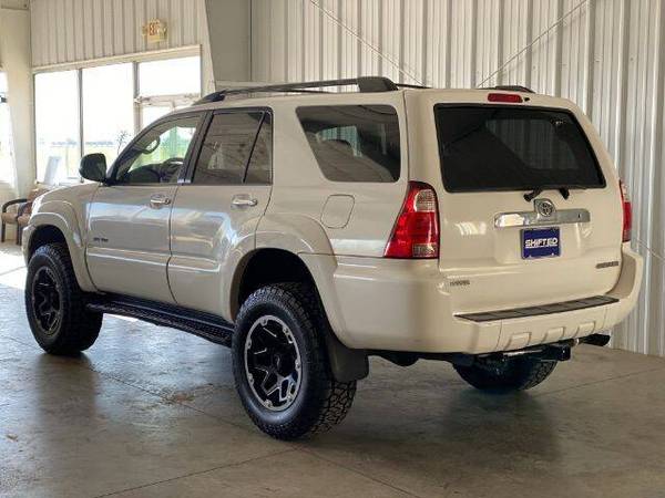 2007 Toyota 4Runner Sport 4WD V6 - Lifted-Documented Service for sale in La Crescent, WI – photo 3