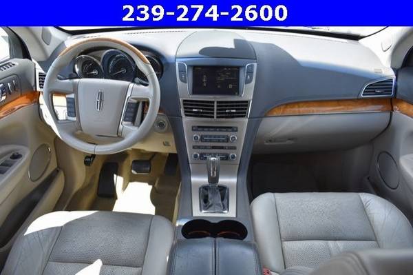 2010 Lincoln MKT Base for sale in Fort Myers, FL – photo 2
