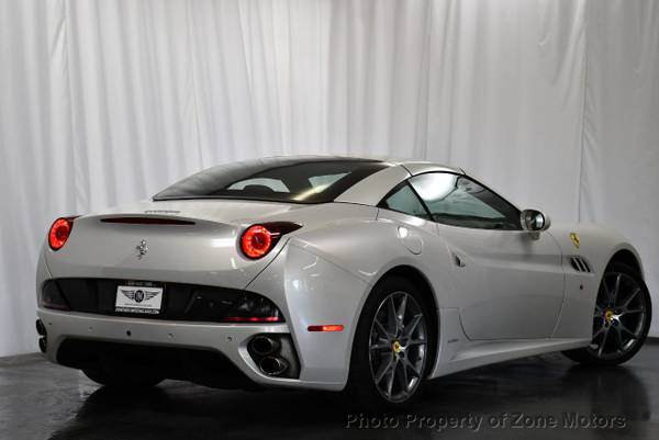 2013 *Ferrari* *California* *2dr Convertible* Bianco - cars & trucks... for sale in Addison, IL – photo 7