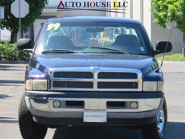 1999 Dodge Ram 2500 CREW CAB LONG BED LOW MILES TRUCK WE FINANCE for sale in Portland, OR – photo 2