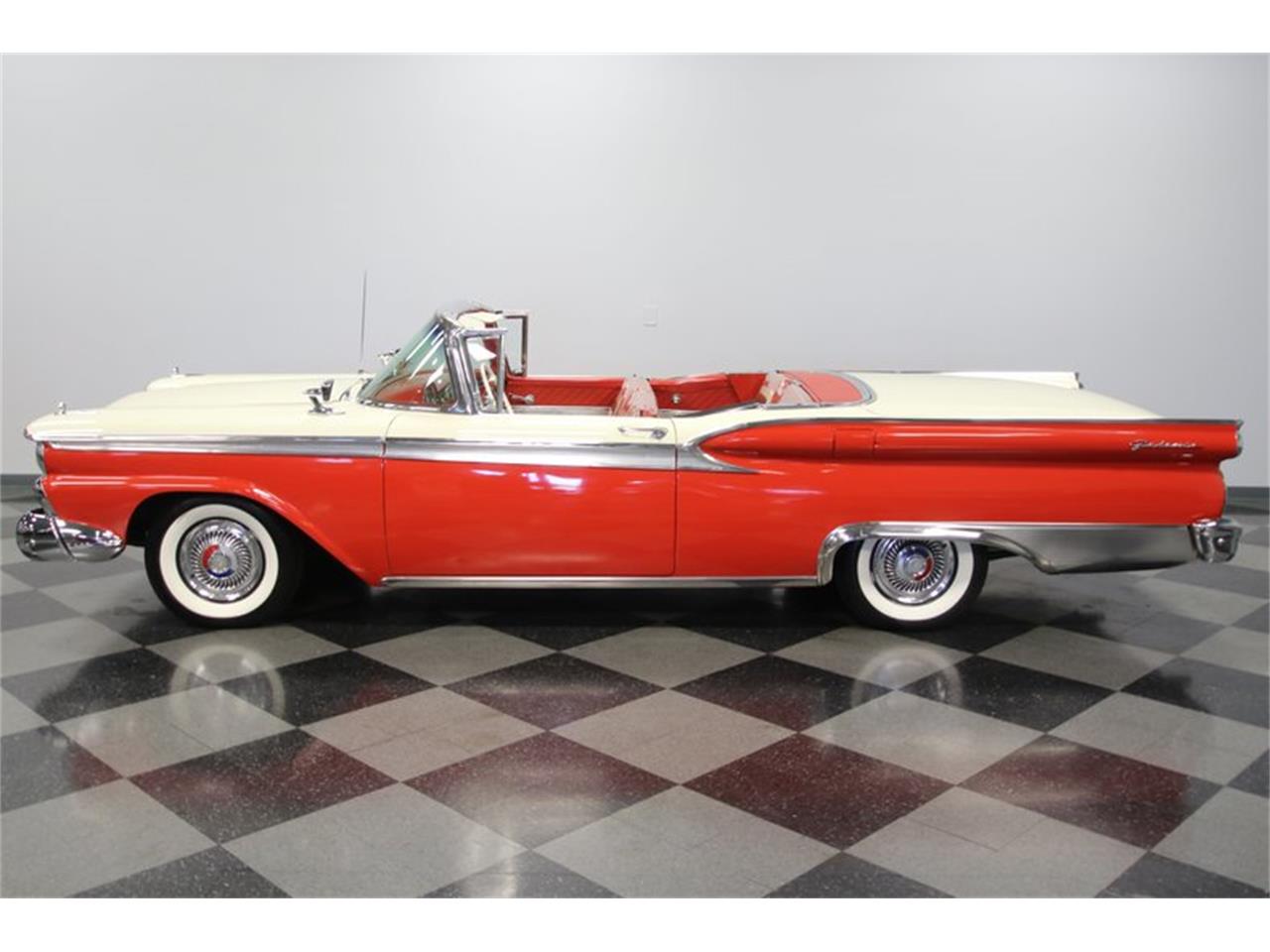 1959 Ford Skyliner for sale in Concord, NC – photo 24