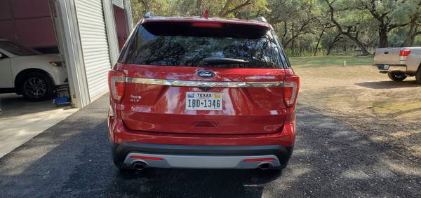 2017 Ford Explorer XLT - cars & trucks - by owner - vehicle... for sale in San Marcos, TX – photo 8