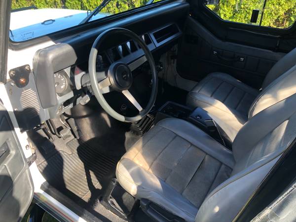 1993 Jeep wrangler 4X4 five-speed convertible top low miles for sale in Portland, OR – photo 7