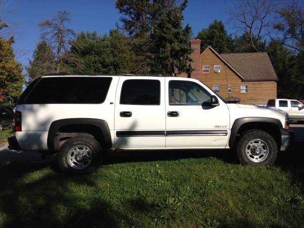 2000 Chevy Suburban 2500 4x4 for sale in Barberton, OH – photo 7