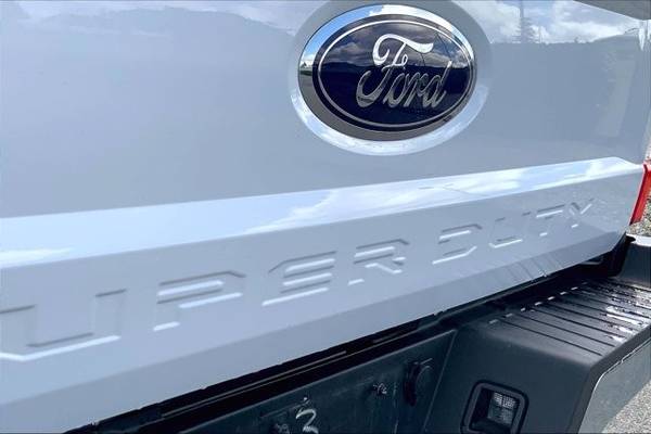 2018 Ford Super Duty F-350 SRW Diesel F350 Truck Crew Cab - cars & for sale in Tacoma, WA – photo 8