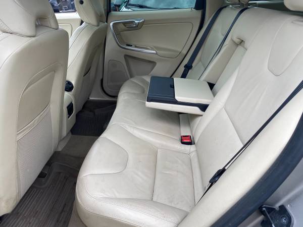 2013 Volvo XC60 AWD panoramic roof loaded for sale in Brooklyn, NY – photo 10