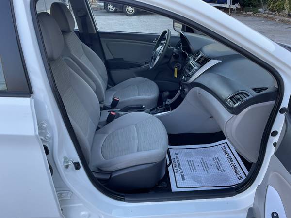 2017 Hyundai Accent SE White/Gray Just 69K Miles Clean Title No for sale in Baldwin, NY – photo 13