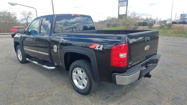 2010 CHEVY SILVERADO Z71 1500 EXT CAB 4X4 - - by for sale in ST CLAIRSVILLE, WV – photo 5