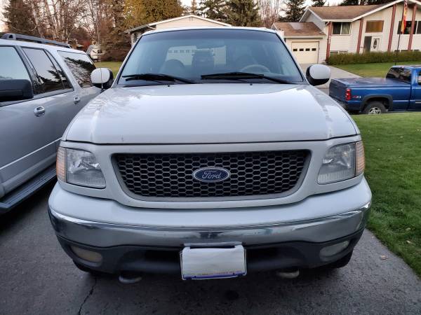 4WD/4x4 2001 Ford F150 SuperCrew Cab - Lariat Trim for sale in Anchorage, AK – photo 2