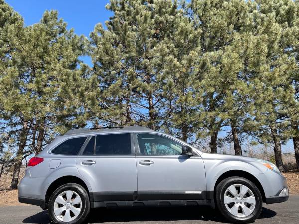 2010 SUBARU OUTBACK 2 5 PREMIUM AWD VERY CLEAN! - - by for sale in Minneapolis, MN – photo 3
