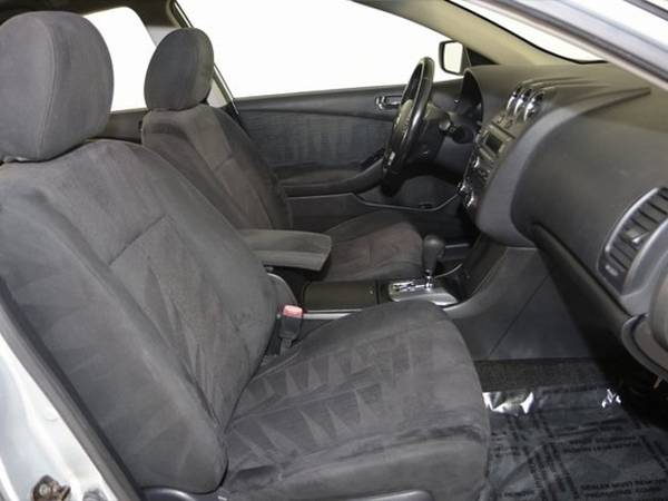 2010 NISSAN ALTIMA 2.5S - cars & trucks - by dealer - vehicle... for sale in Westfield, IN – photo 7