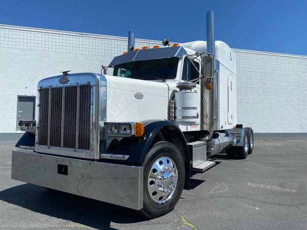 1999 Peterbilt 379 Sleeper - - by dealer for sale in Other, IL – photo 13