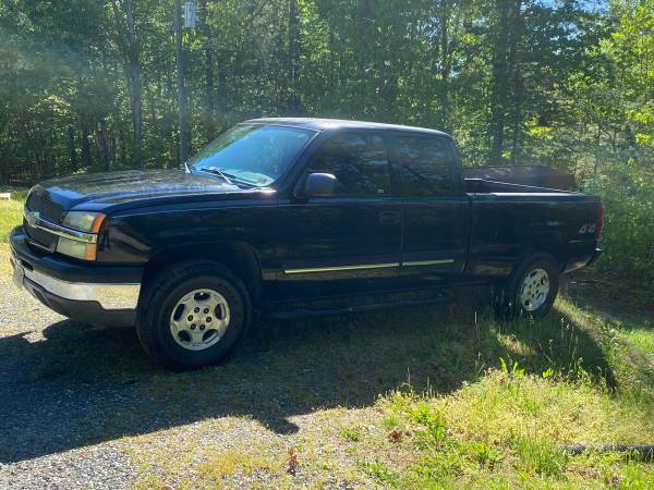 2004 Chevy Silverado LS Extended cab for sale in Other, VA – photo 8
