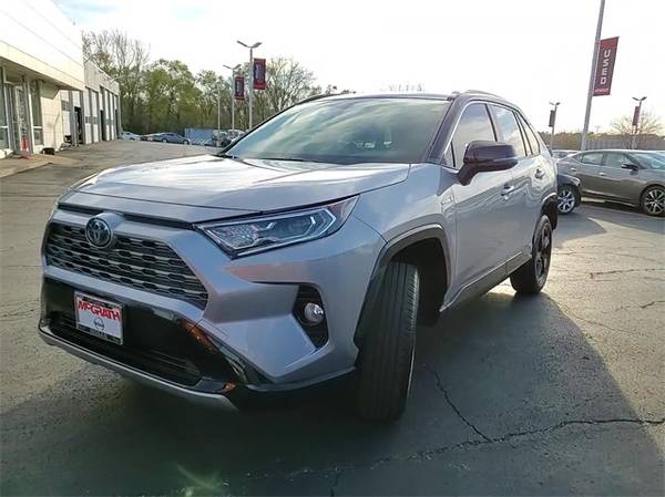 2019 Toyota RAV4 Hybrid XSE suv Silver Sky Metallic - cars & trucks... for sale in Elgin, IL – photo 9