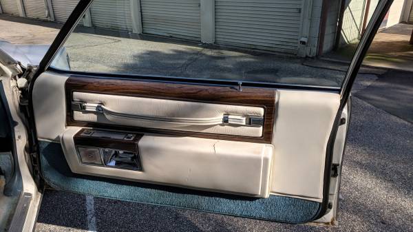 1977 Cadillac Coup Deville for sale in Edison, NJ – photo 10
