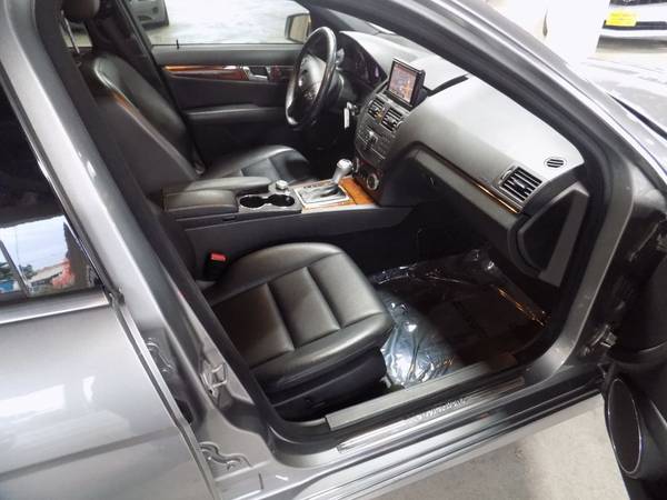 2011 MERCEDES-BENZ C-CLASS - cars & trucks - by dealer - vehicle... for sale in Oklahoma City, OK – photo 10