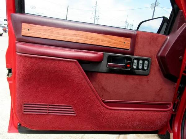 Exceptional 1992 Chevrolet 454 SS Pickup w/87K & Clean Title - cars... for sale in Fort Worth, TX – photo 12
