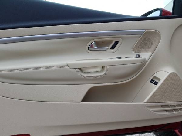 2012 Volkswagen Eos Komfort~ HARD TOP CONVERTIBLE~ GREAT COLOR~ WELL... for sale in Sarasota, FL – photo 16