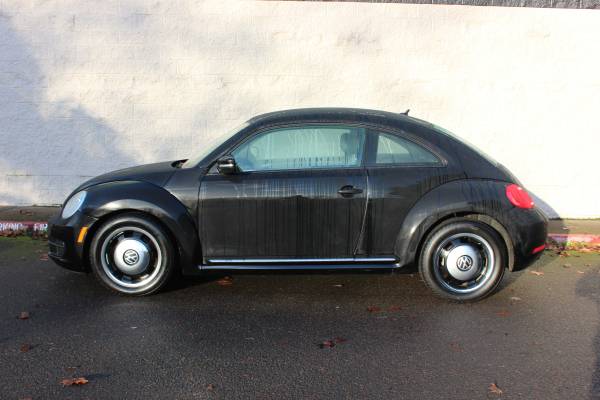 2012 Volkswagon Beetle 2 5L-One Owner - 44, 355Actual for sale in Corvallis, OR – photo 2