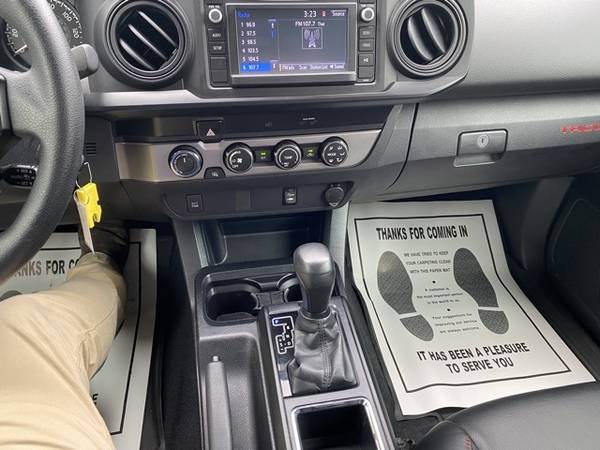2019 Toyota Tacoma SR pickup Midnight Black Metallic for sale in LaFollette, TN – photo 15