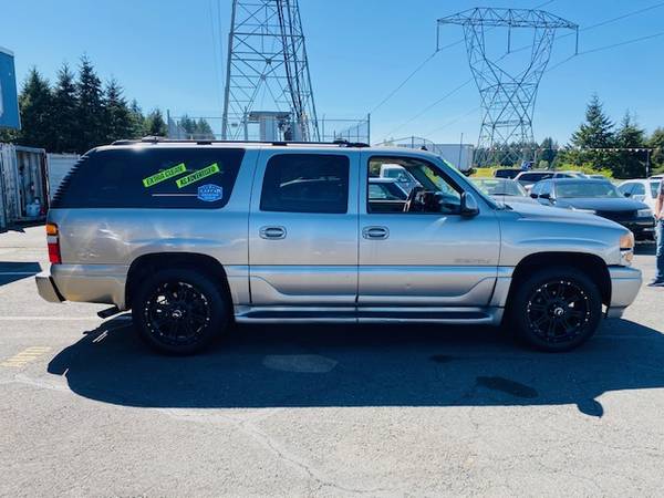 2003 GMC YUKON DENALI XL/4x4/Leather/3rd Row Seating for sale in Vancouver, OR – photo 4