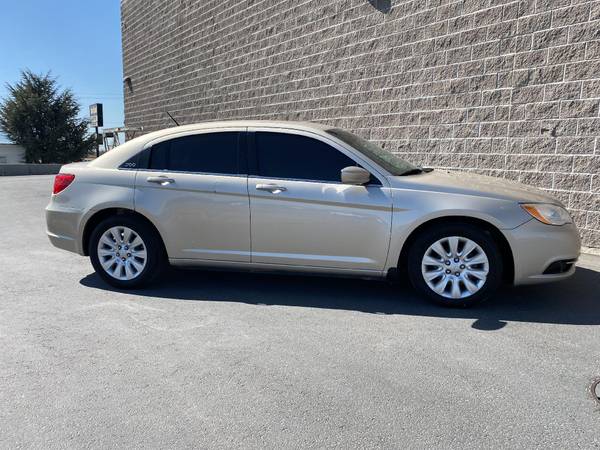 2013 Chrysler 200 LX sedan Cashmere Pearl - - by for sale in Jerome, ID – photo 3