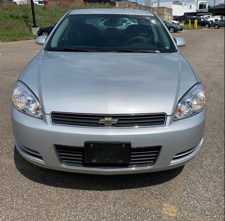 2009 Chevy Impala - - by dealer - vehicle automotive for sale in Youngstown, OH – photo 7