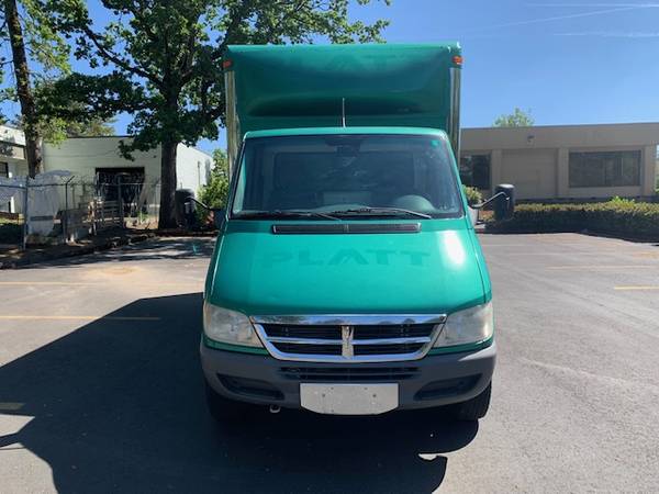 2006 Dodge Sprinter 14ft Box Truck 2 7L i5 turbo Diesel RWD - cars & for sale in Other, OR – photo 9