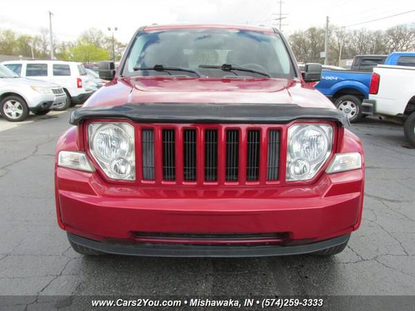 2010 JEEP LIBERTY SPORT 4x4 SUNROOF BOOKS COMPASS PATRIOT - cars & for sale in Mishawaka, IN – photo 2