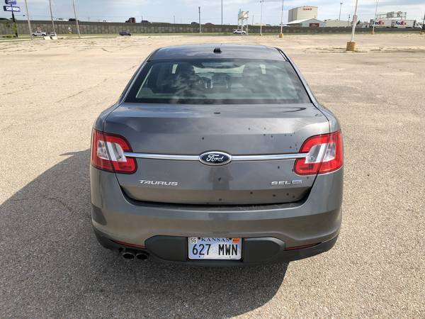 2011 Ford Taurus SEL for sale in Wichita, KS – photo 4