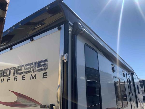 2018 GENE SUPREME with - cars & trucks - by dealer - vehicle... for sale in Castle Rock, CO – photo 7