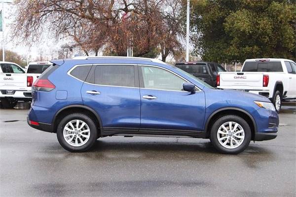 2020 Nissan Rogue Sv - - by dealer - vehicle for sale in Elk Grove, CA – photo 5