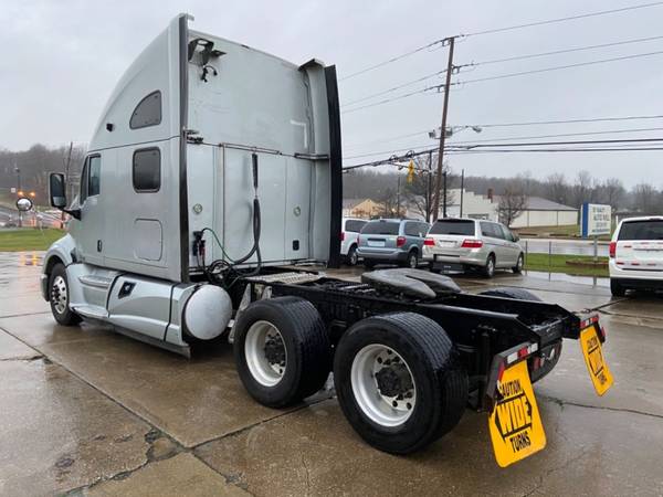 2012 KENWORTH T700 ISX CUMMINS 13 SPEED MANUAL SEMI TRUCK w/ONLY... for sale in TALLMADGE, IN – photo 21