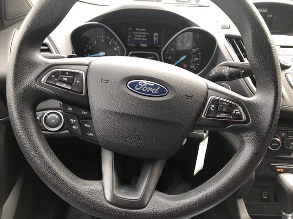 Ford Escape SE SUV 1 Owner Used Automatic Sport Utility 2wd Weekly... for sale in Raleigh, NC – photo 23
