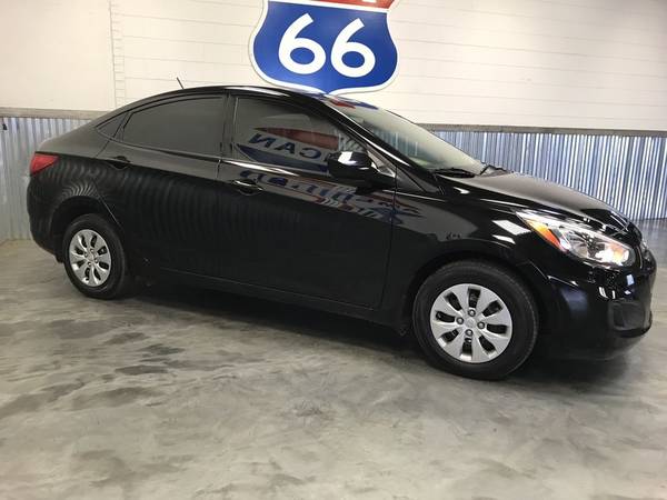 2017 HYUNDAI ACCENT SE ONLY 10,589 MILES 1 OWNER GREAT CRFX LTHR TRIM! for sale in Norman, KS