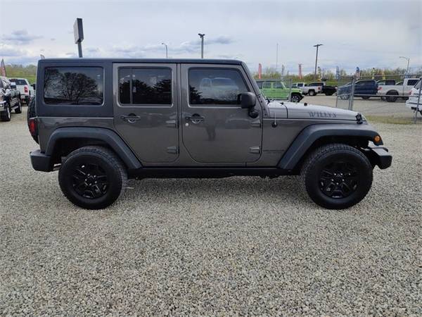 2014 Jeep Wrangler Unlimited Willys Wheeler Chillicothe Truck for sale in Chillicothe, WV – photo 4
