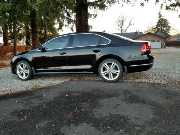 2015 Volkswagen Passat TDI SEL - cars & trucks - by owner - vehicle... for sale in Central Point, OR – photo 2
