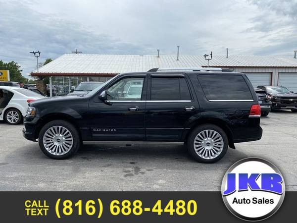 2016 Lincoln Navigator Reserve Sport Utility 4D - cars & trucks - by... for sale in Harrisonville, MO – photo 2