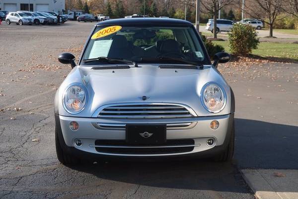 2005 Mini Cooper Hardtop Base - cars & trucks - by dealer - vehicle... for sale in Indianapolis, IN – photo 10