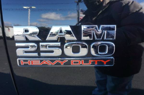 2018 RAM Ram Pickup 2500 Laramie 4x4 4dr Crew Cab 6.3 ft. SB Pickup... for sale in Plaistow, ME – photo 9