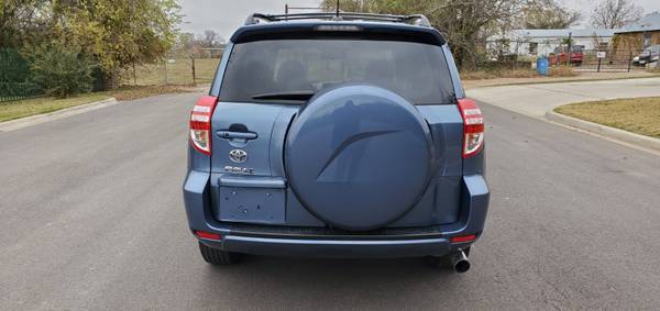 Toyota Rav4 Limited Edition! 1-Owner Clean title Entiende espanol -... for sale in Burleson, TX – photo 8