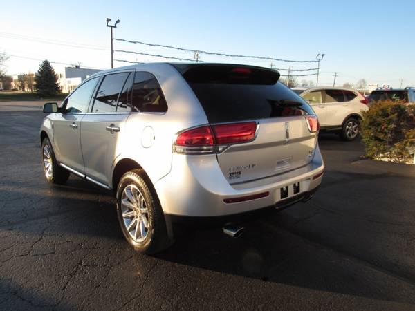 2012 Lincoln MKX AWD - cars & trucks - by dealer - vehicle... for sale in Rockford, WI – photo 6