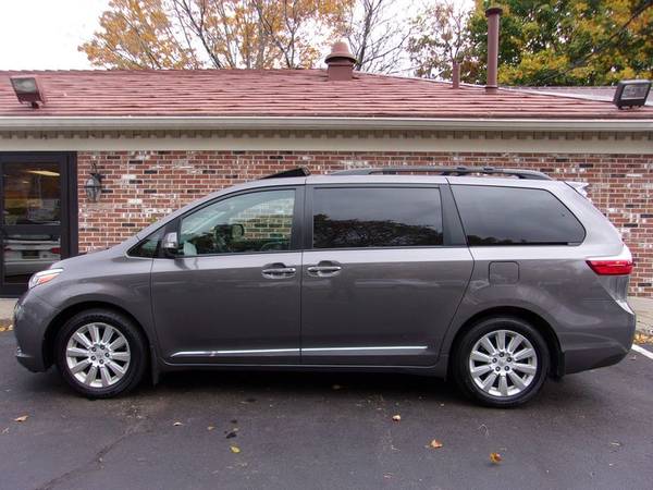 2015 Toyota Sienna Limited AWD, 101k Miles, Auto, Grey, Nav. DVD, Nice for sale in Franklin, VT – photo 6