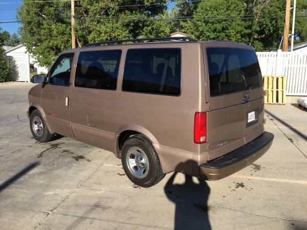 2002 Chevrolet Astro AWD for sale in Douglas, WY – photo 4