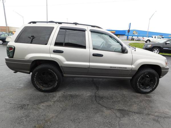 2003 Jeep Grand Cherokee Laredo Suv 4x4 ( Inline 6 Cylinder ) - cars for sale in Fort Wayne, IN – photo 13