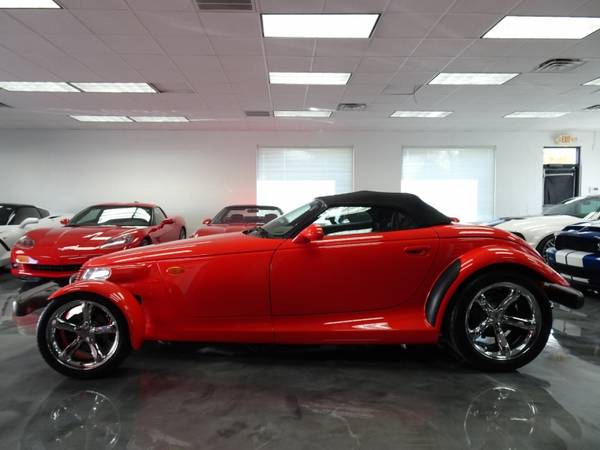 1999 Plymouth Prowler Roadster Like new Only 1, 461 miles for sale in Waterloo, IA – photo 9
