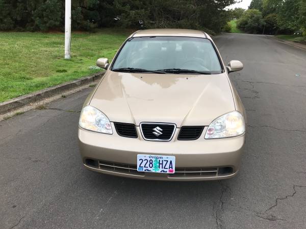 2005 Suzuki Forenza Sedan low miles for sale in Dundee, OR