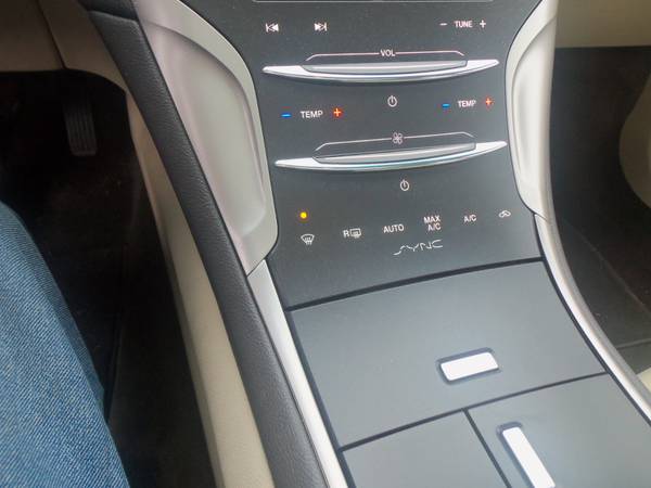 2015 Lincoln MKZ Reserve for sale in Cornell, WI – photo 21